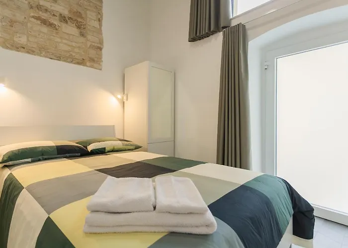 La Maddalena & B&B 4*